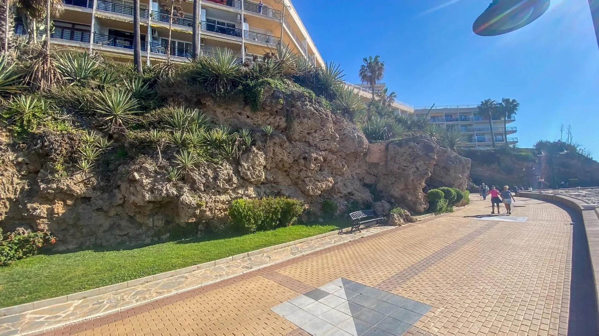 Stylish Apartment By The Sea In Costa Del Sol Torremolinos